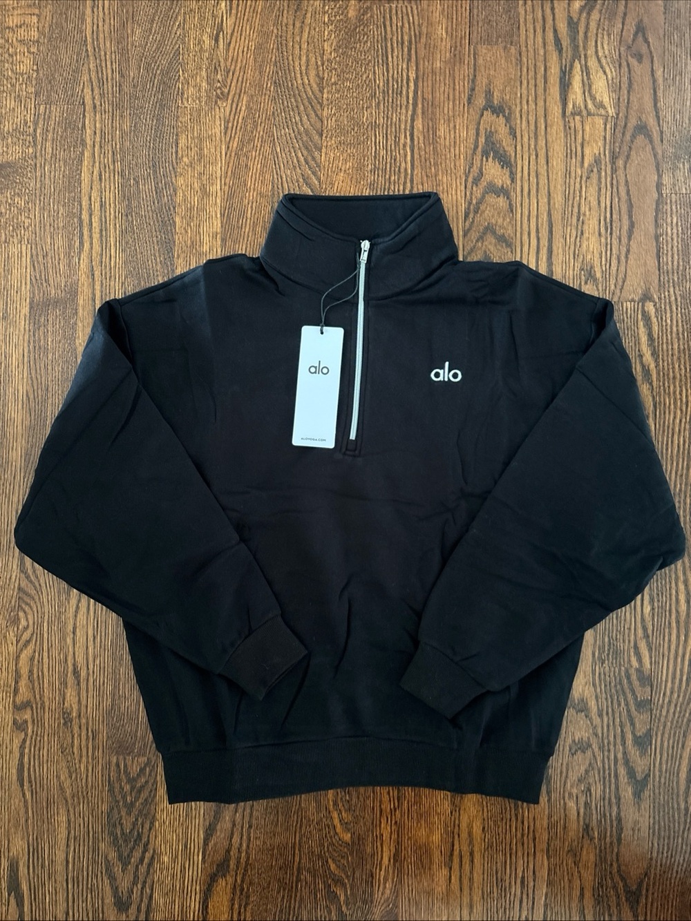 ALO Yoga Men’s Black Quarter-Zip Pullover Sweater